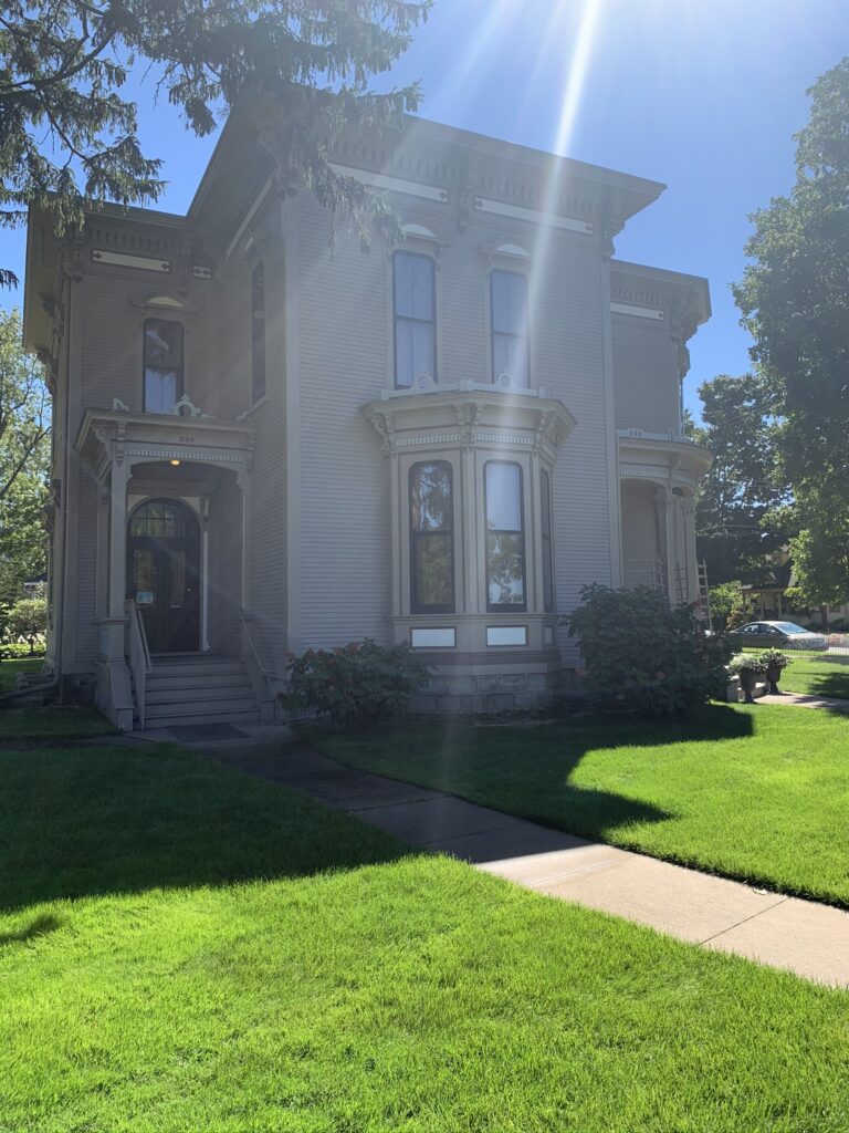 Front of Cappon House