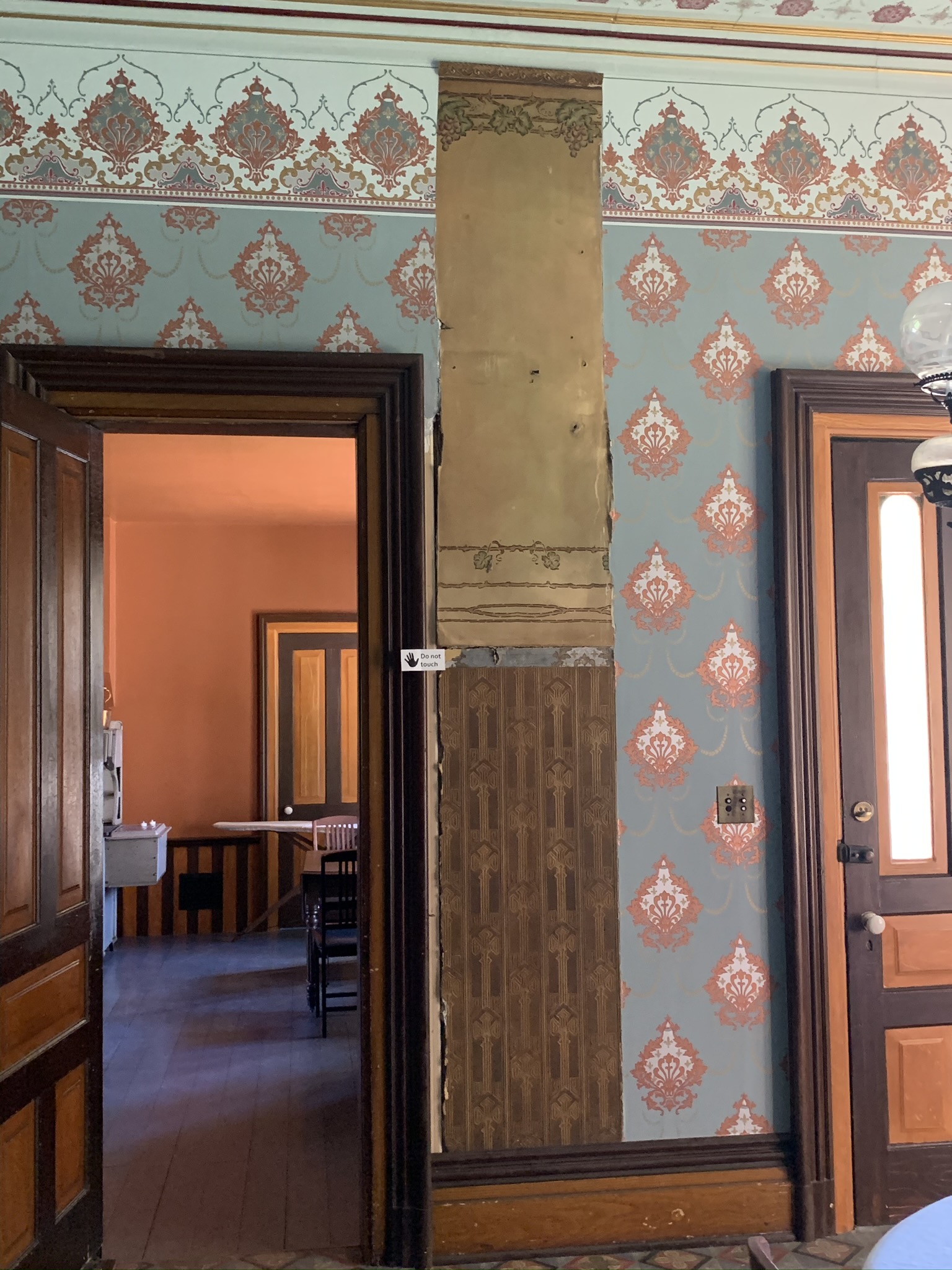 Cappon House Old Dining Room Wallpaper